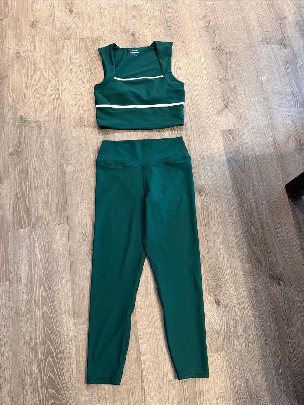 Abercrombie & Fitch Emerald Green Leggings Crop Top Set YPB sculptlux